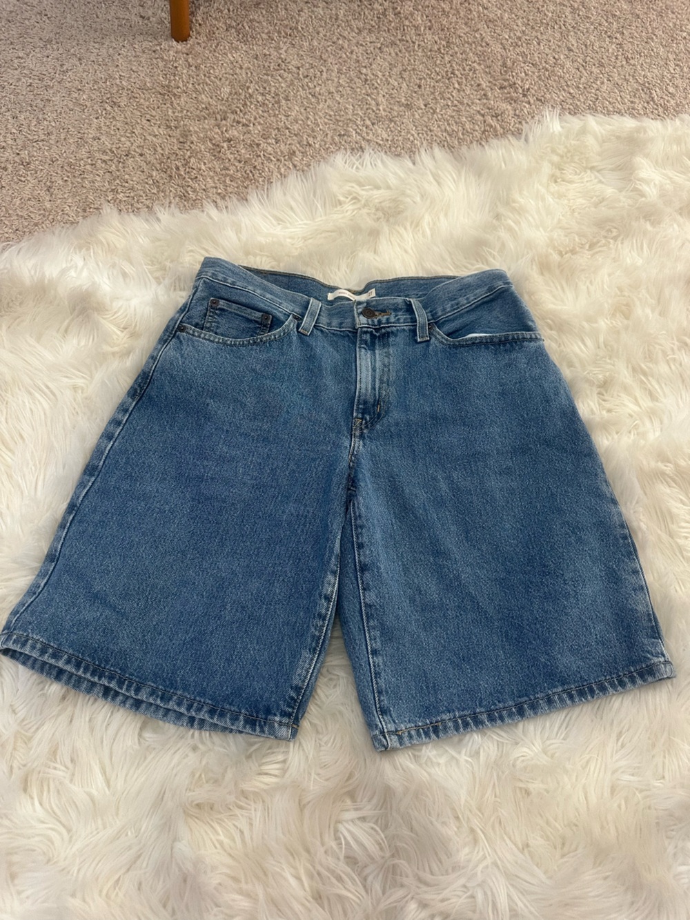Levi's Women's middy jorts